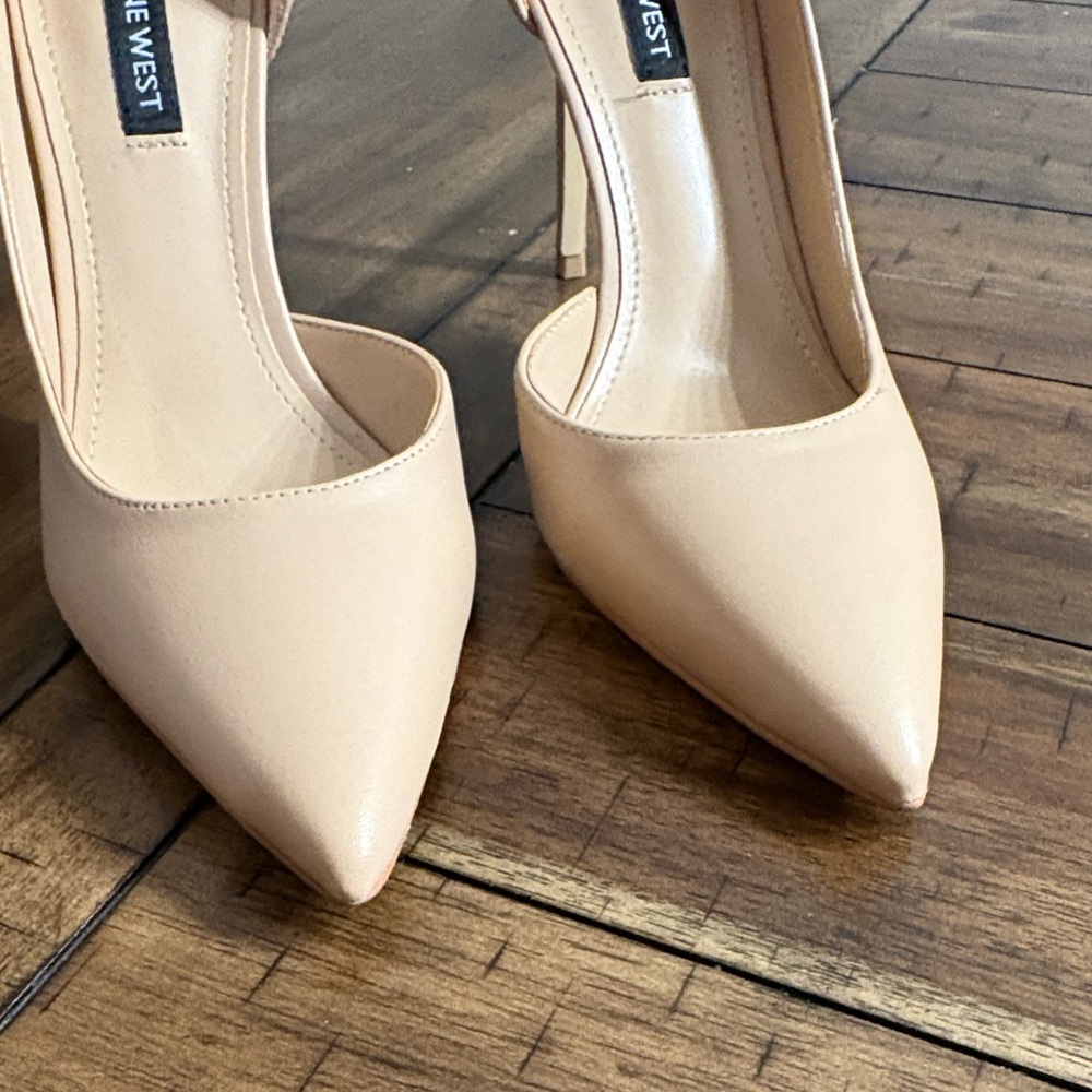 Nine West Beige Pointed Toe Heels - Picture 4 of 6